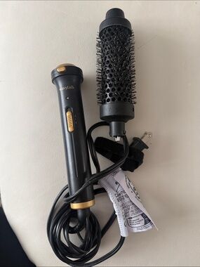 Wavytalk Black & Gold Hot Air Brush Styler